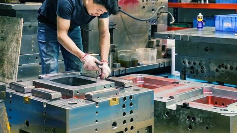 数控折弯模具：如何精准把握选型要点