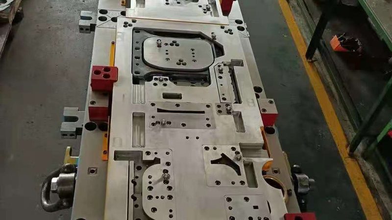 空调模具加工设备：揭秘其关键参数与选型要点